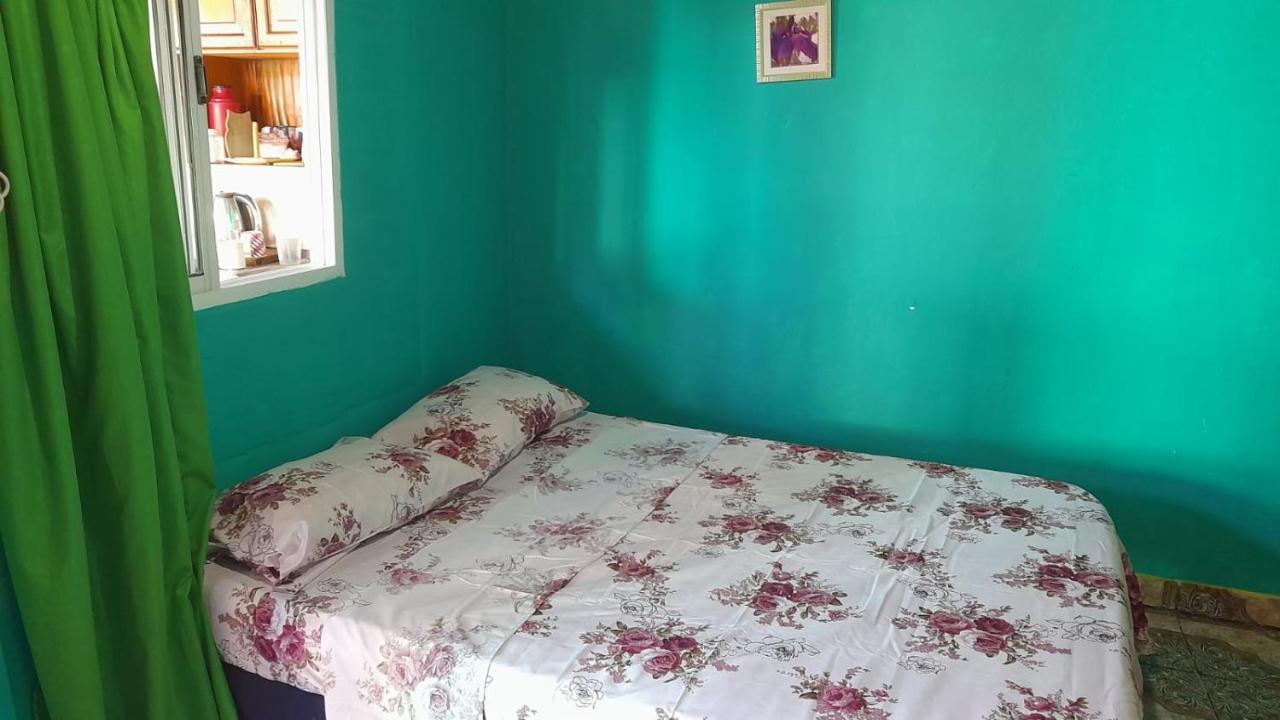 Hostel Loli Puerto Iguazú Buitenkant foto