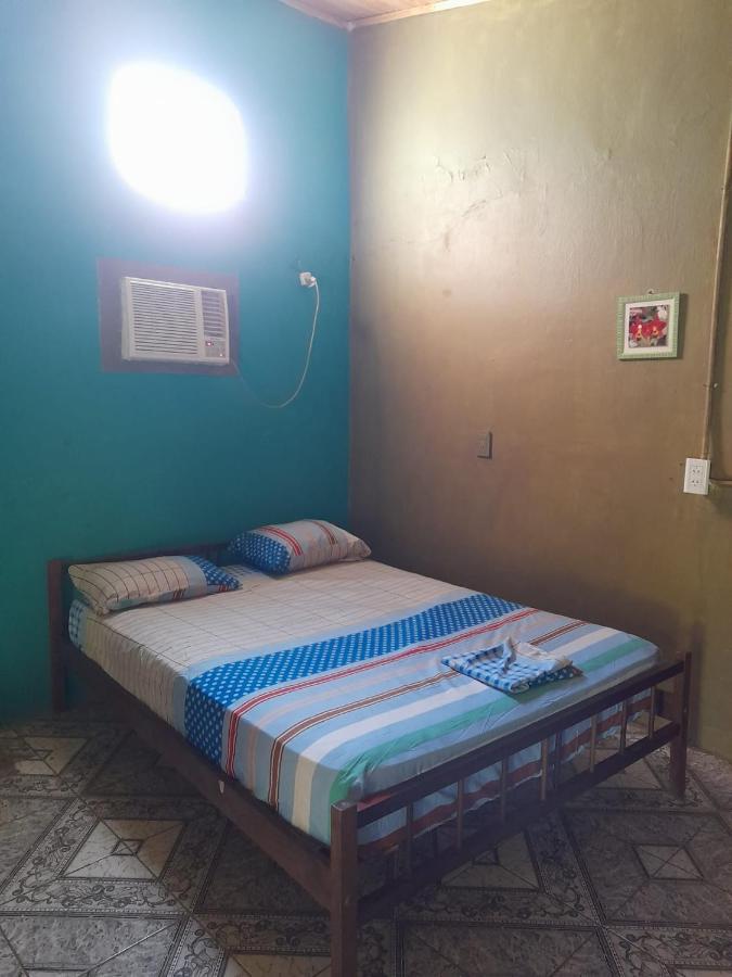Hostel Loli Puerto Iguazú Buitenkant foto