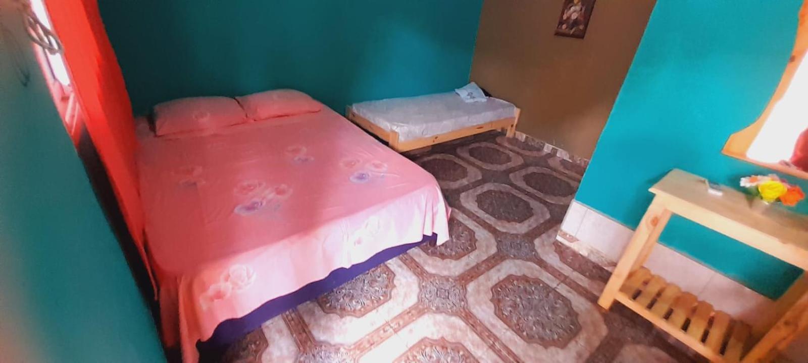Hostel Loli Puerto Iguazú Buitenkant foto